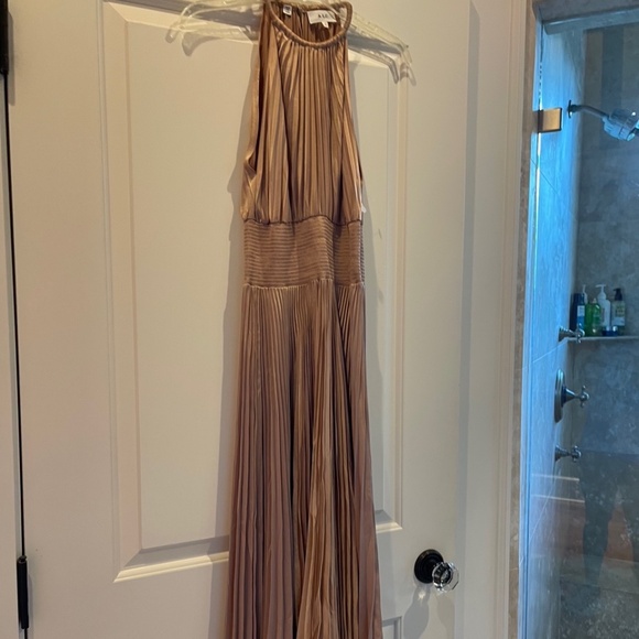 NWOT A.L.C. Renzo Pleated Midi Dress in Beige Size 4 - Picture 11 of 16